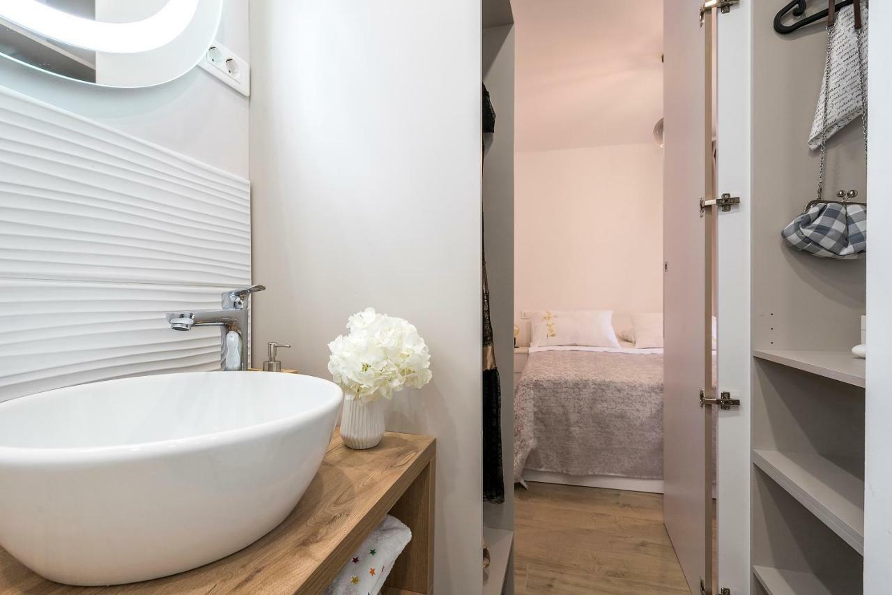 Apartment Petar In Old Part Of Town