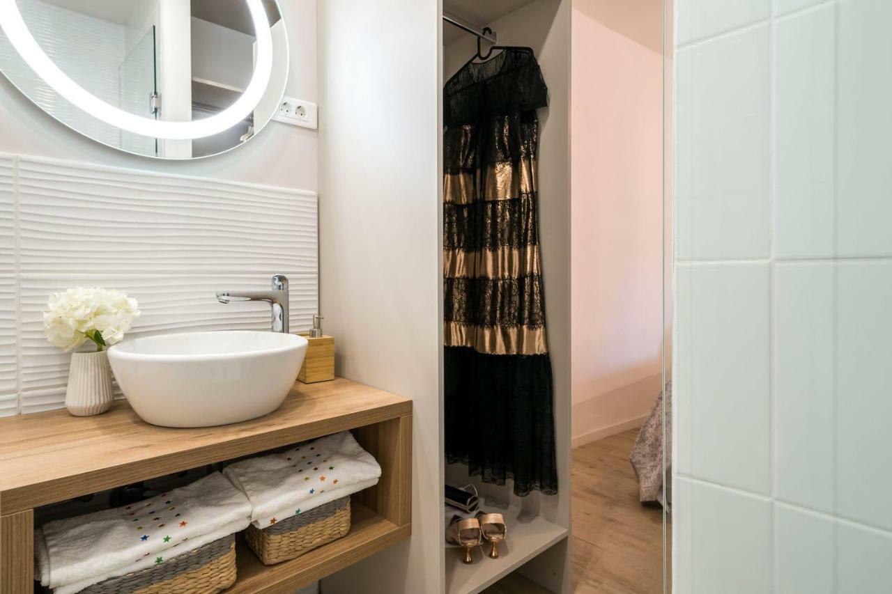 Petar In Old Part Of Town Apartman